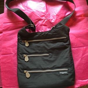 Baggalini crossbody
